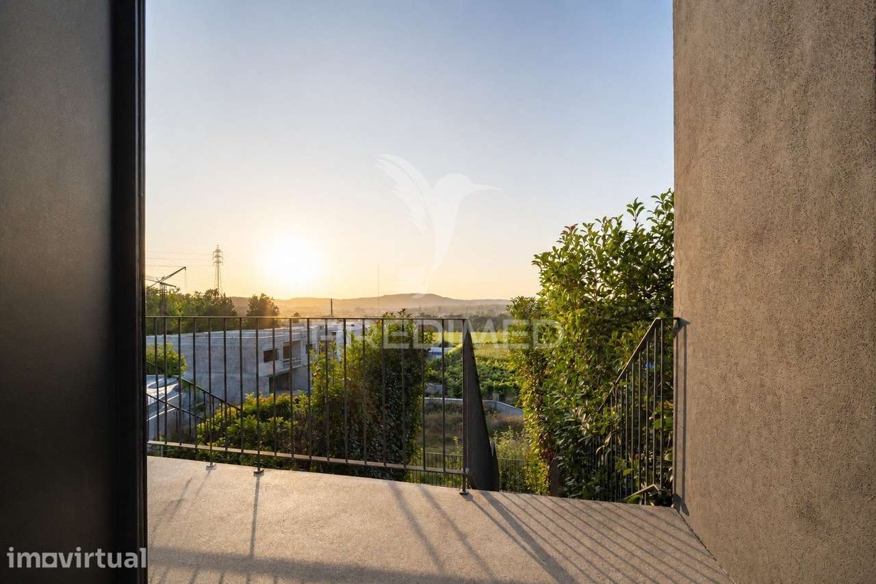 Moradia T2 duplex - com vista para o Rio Cavado - Grande imagem: 4/28