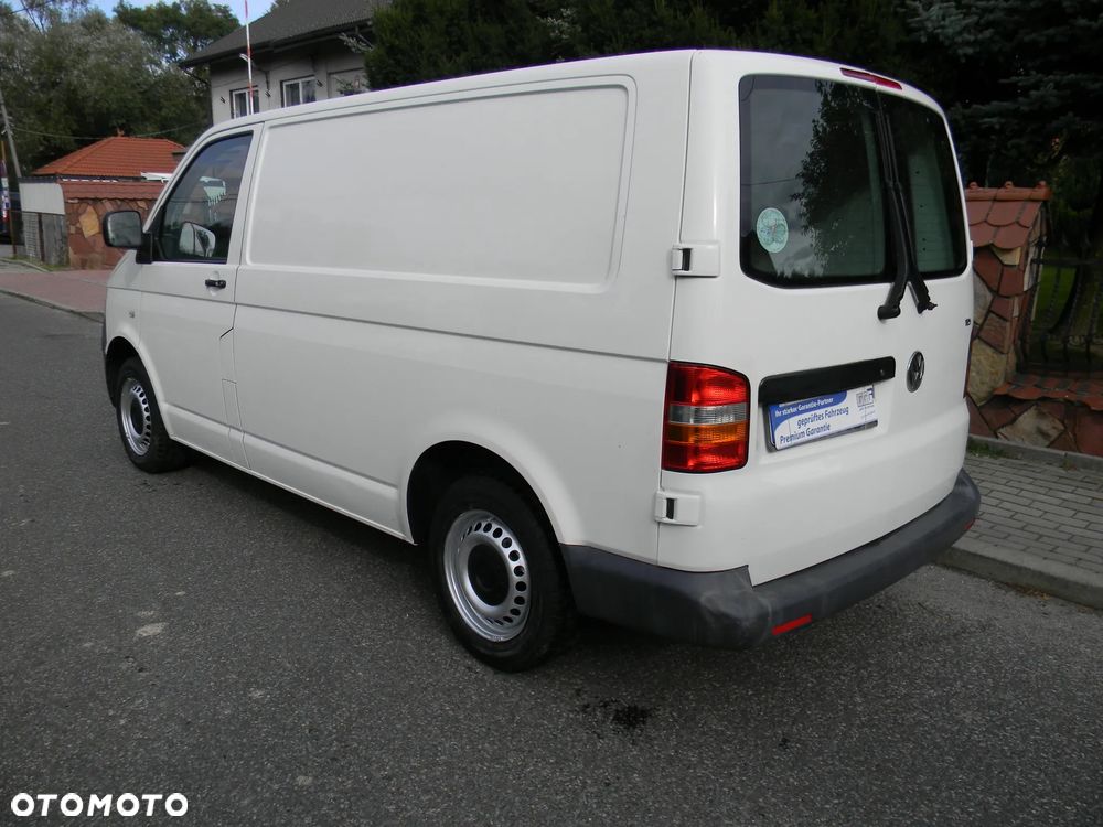 Volkswagen Transporter - 18