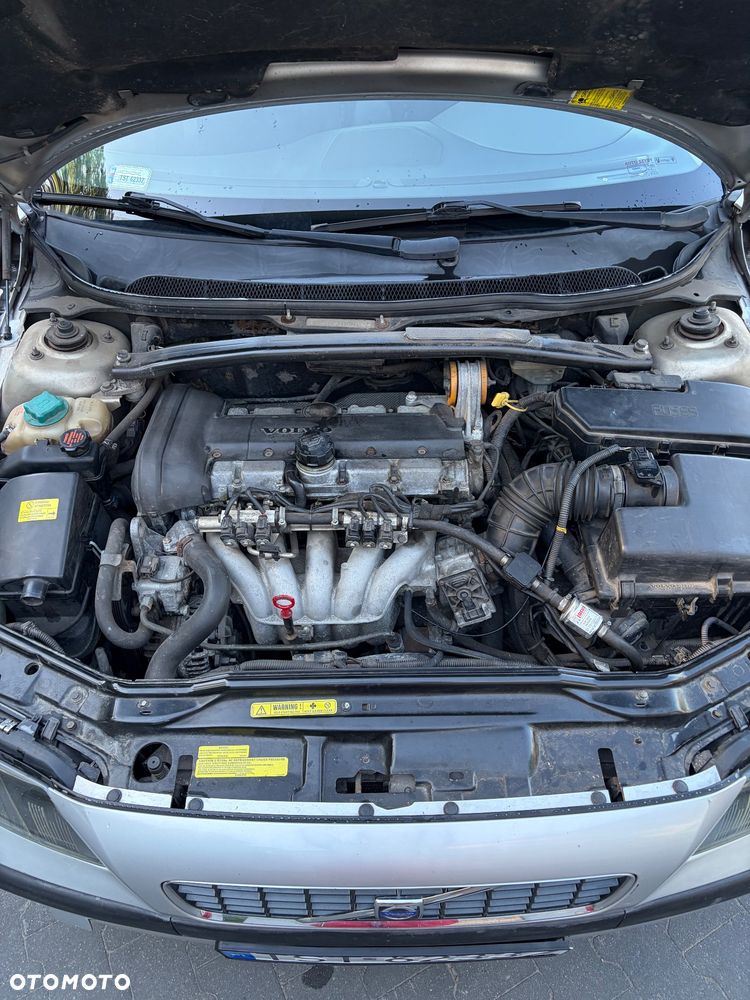 Volvo S60 2.4 - 9