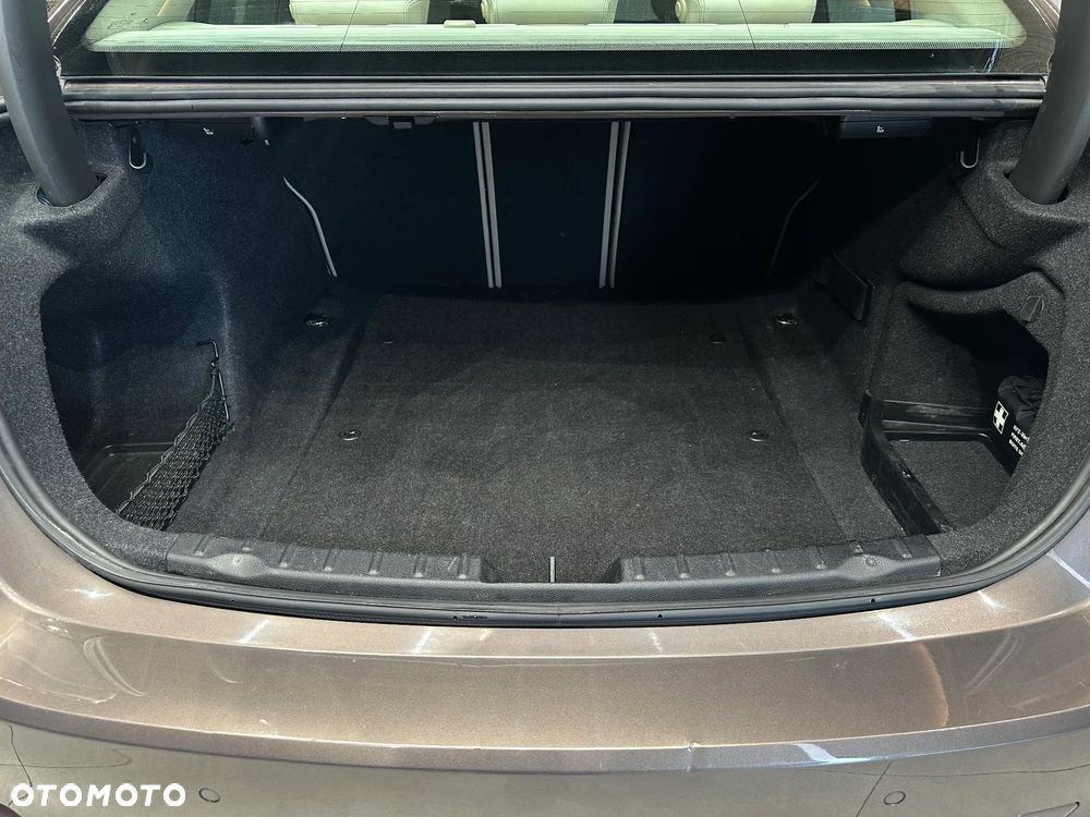 BMW Seria 3 - 12