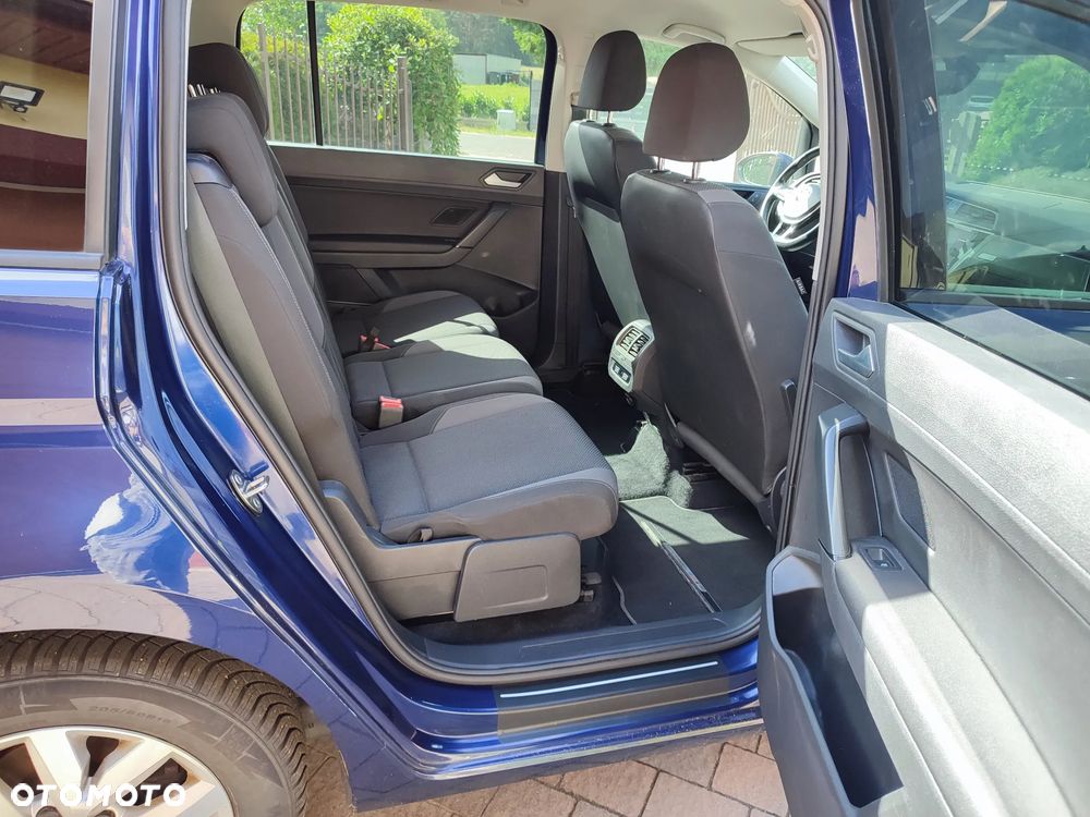 Volkswagen Touran 2.0 TDI SCR (BlueMotion Technology) Comfortline - 13