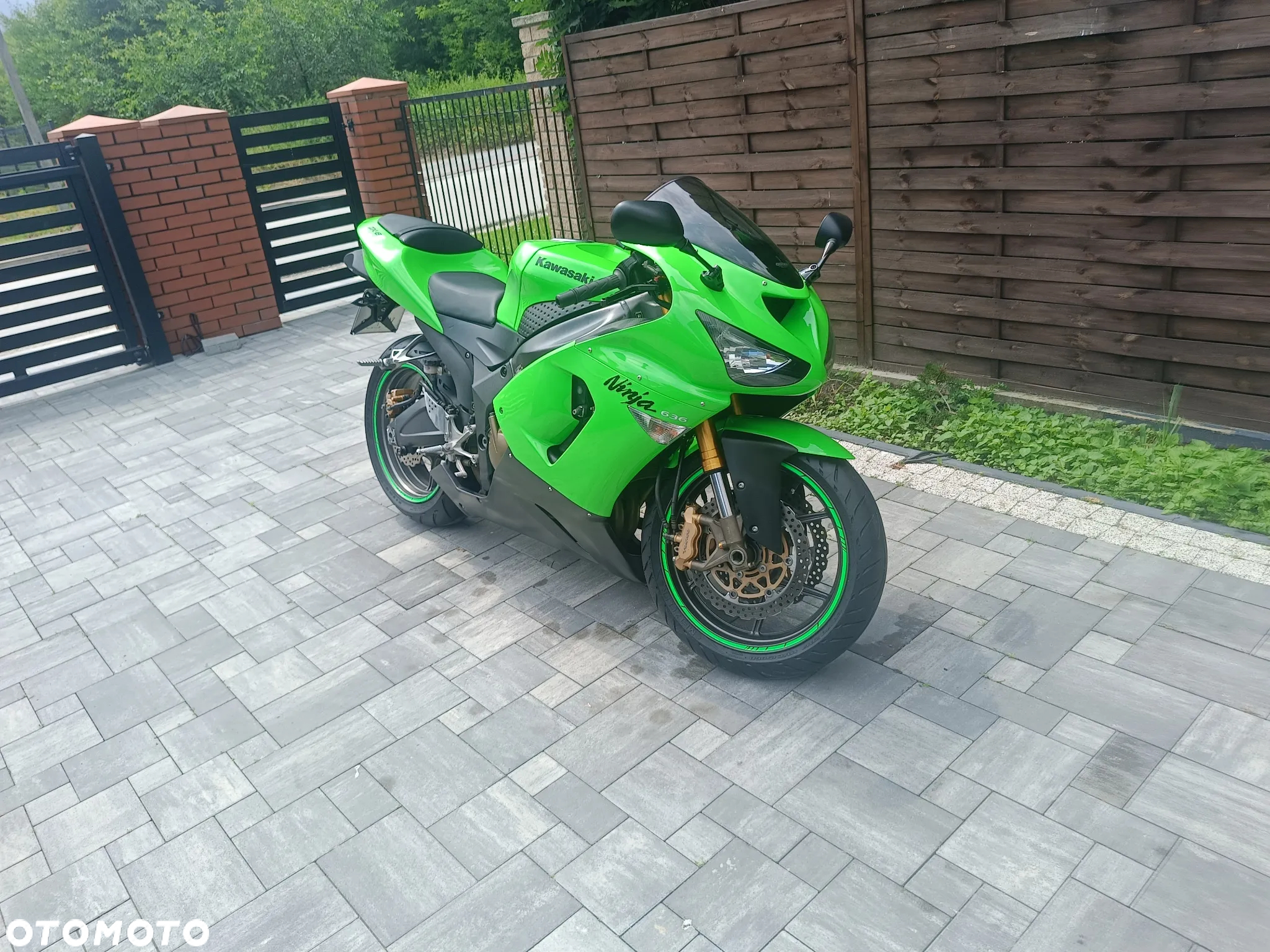 Kawasaki ZXR - 6