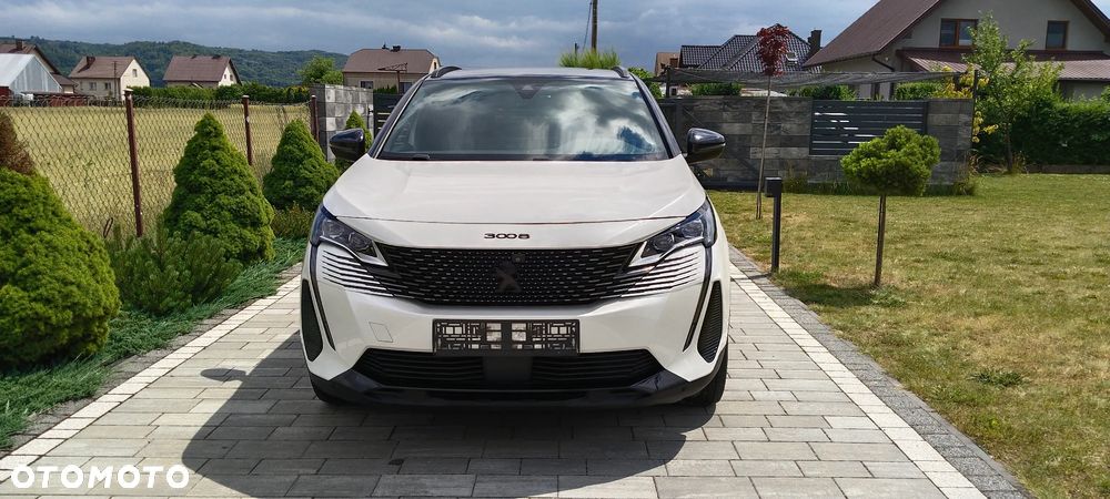 Peugeot 3008 1.6 PureTech HYbrid GT S&S EAT8 - 3
