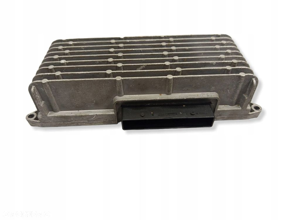 Wzmacniacz Moduł Audi A5 A4 8T0035223AH - 2