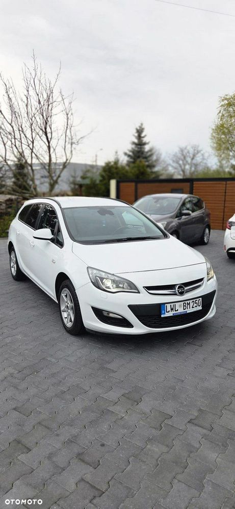 Opel Astra - 2