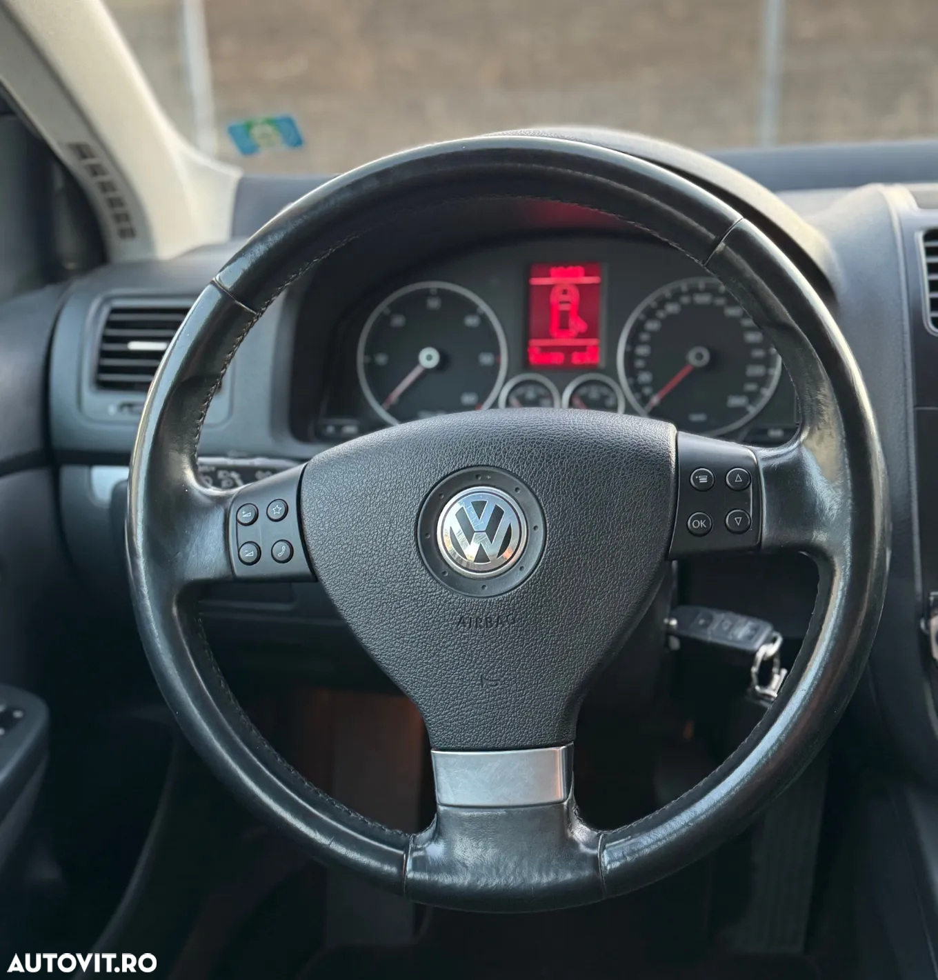 Volkswagen Golf 1.9 TDI Comfortline - 12