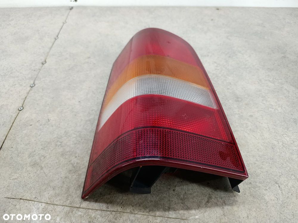 LAMPA TYLNA LEWA MERCEDES-BENZ VITO W638 6388201264 6388201464 - 2