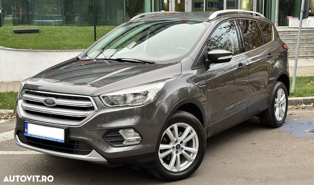 Ford Kuga 1.5 EcoBoost 2WD Trend - 1