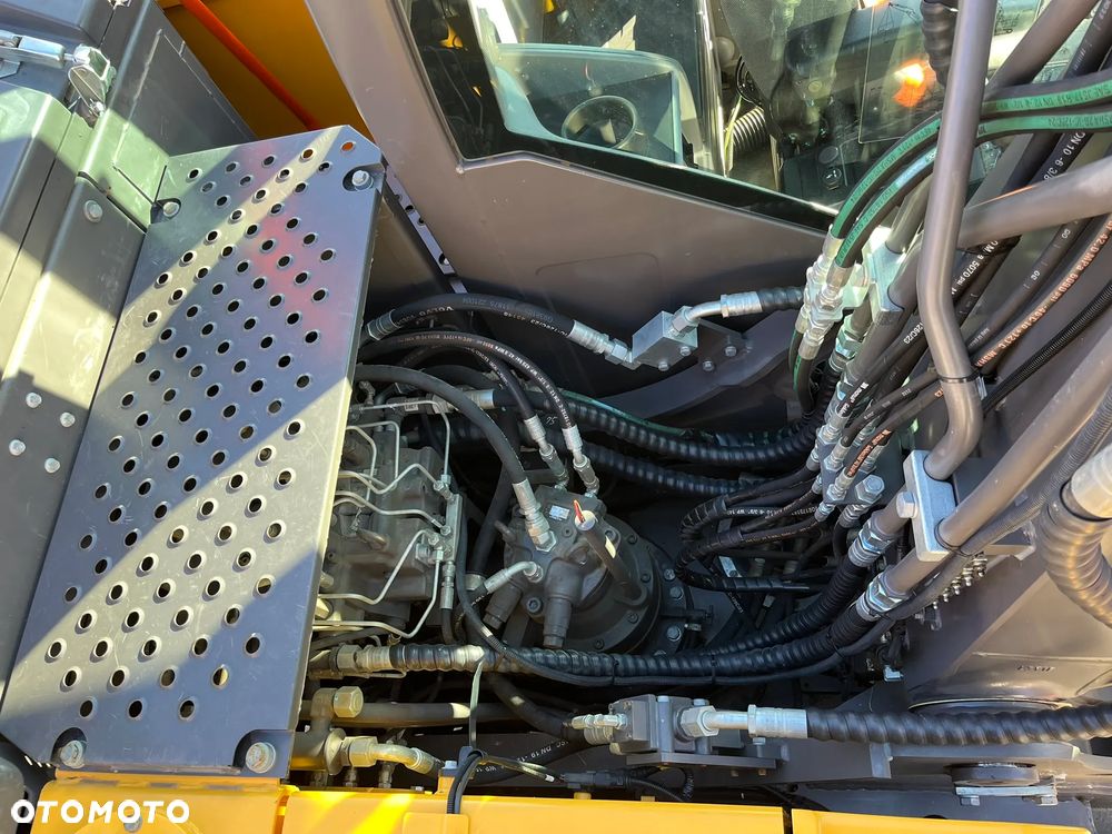 Volvo EC140EL - 10