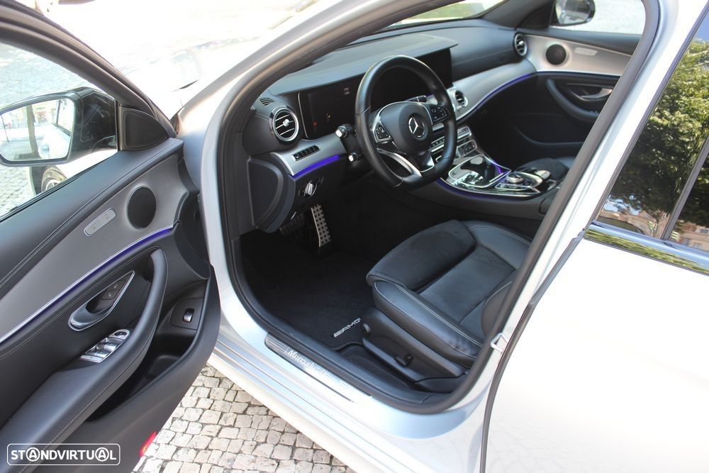 Mercedes-Benz E 220 d AMG - 14