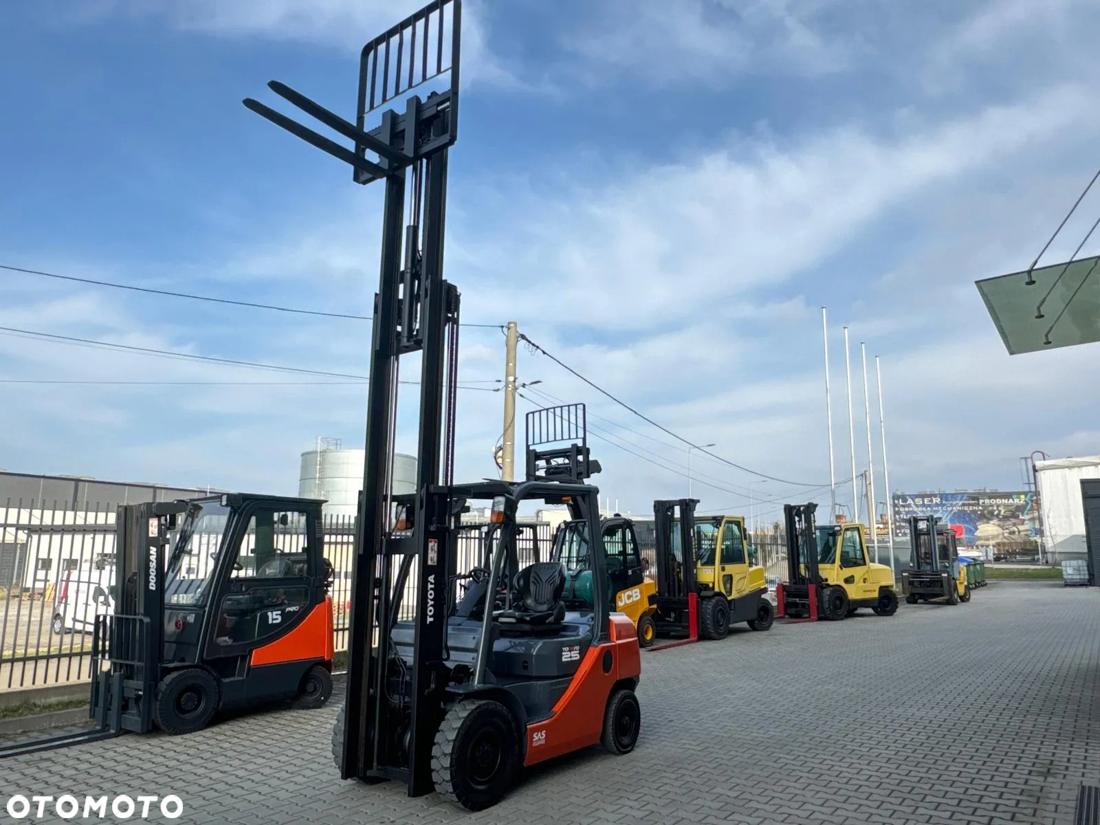 Toyota Toyota 02-8FGF25 / TRIPLEX 4300 mm / LPG / Jak nowa / 2018 rok - 11