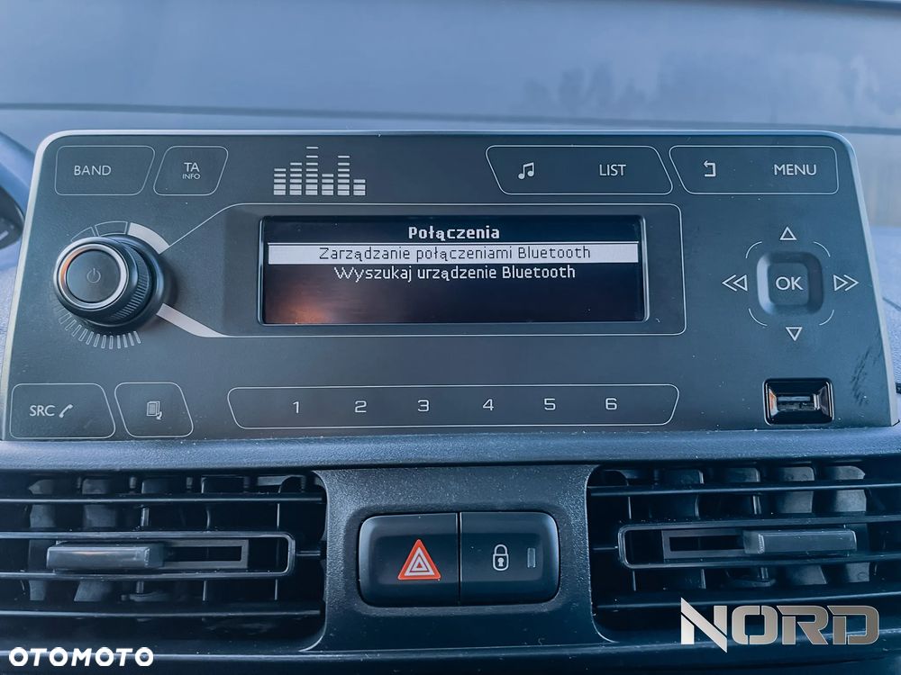 Peugeot Partner 4x4 Long Premium - 32