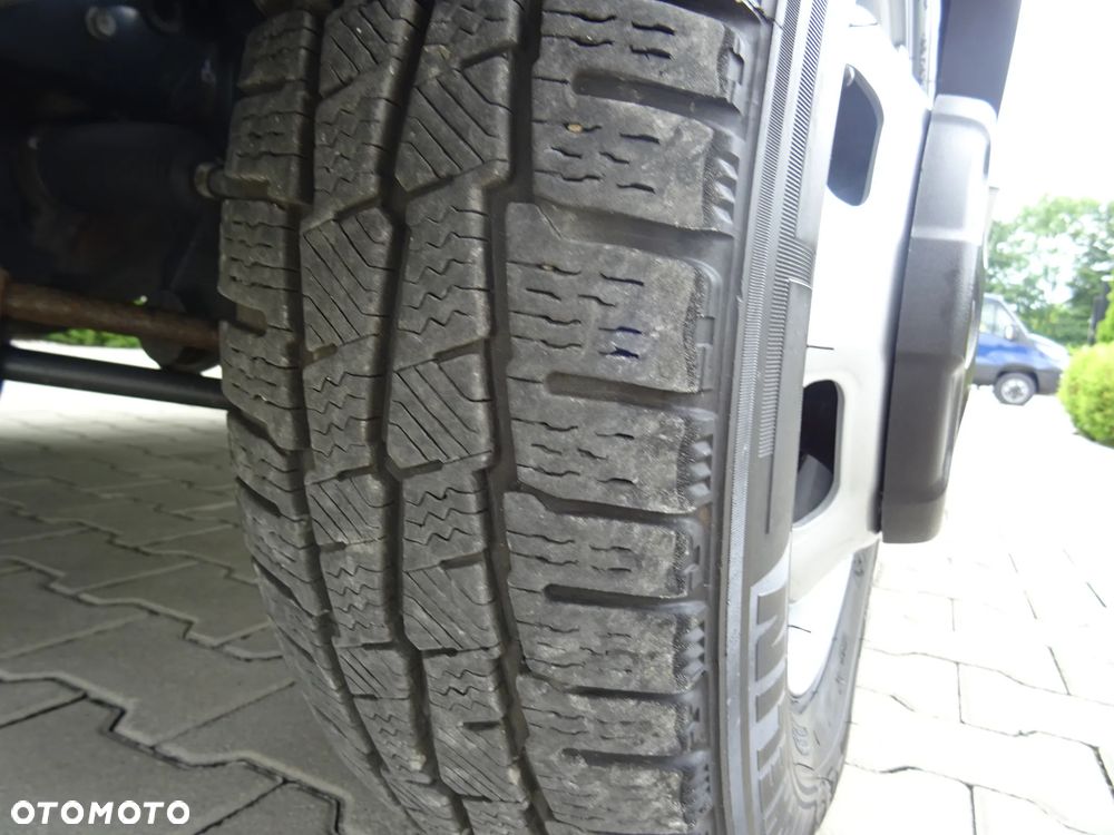 Iveco 35c18 Chłodnia + Winda 3,0 180KM Hi-Matic Klima Thermo King V500MAX Klima Piękny Stan - 16