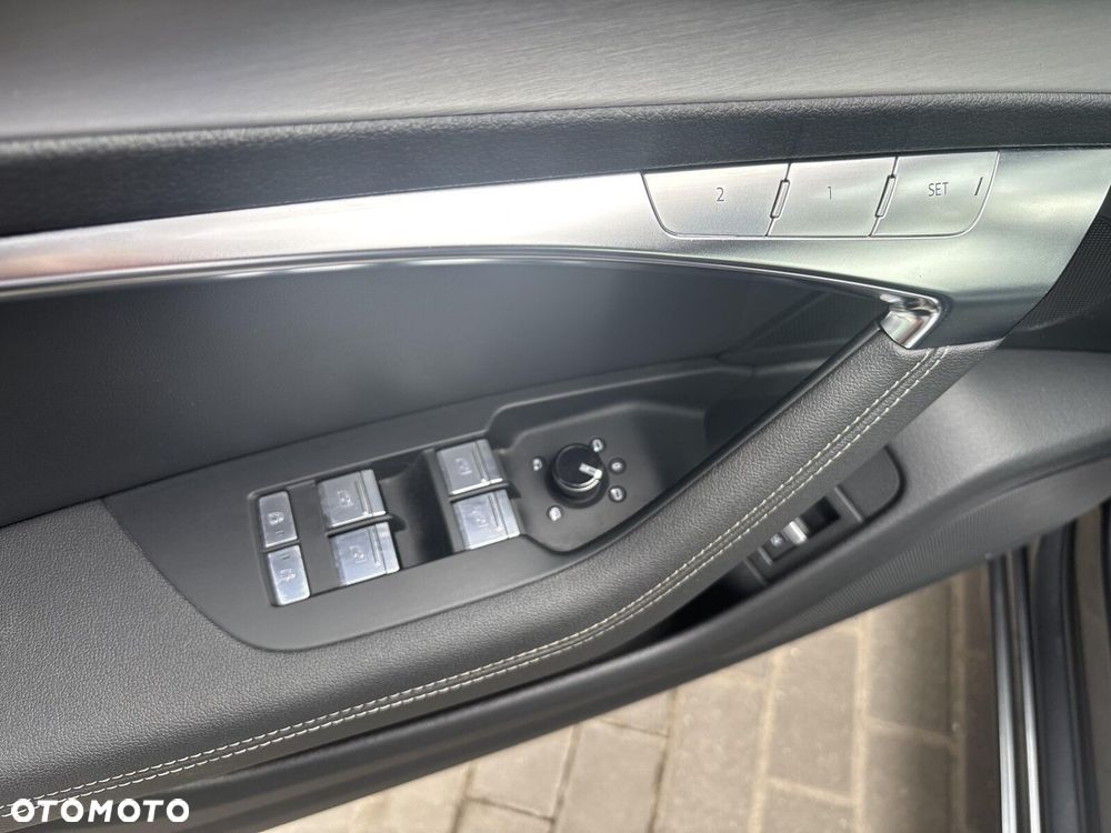 Audi A6 Avant - 37