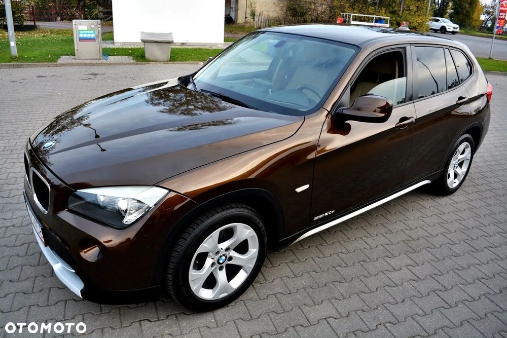 BMW X1 sDrive20d - 14