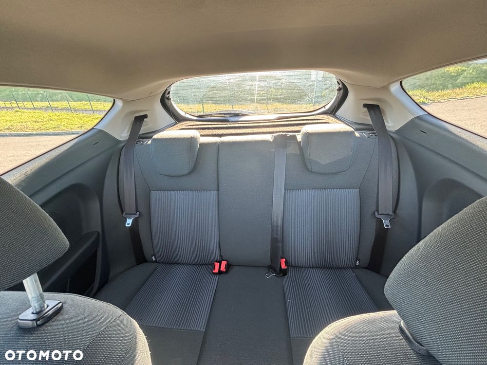 Ford Fiesta 1.25 Celebration - 12