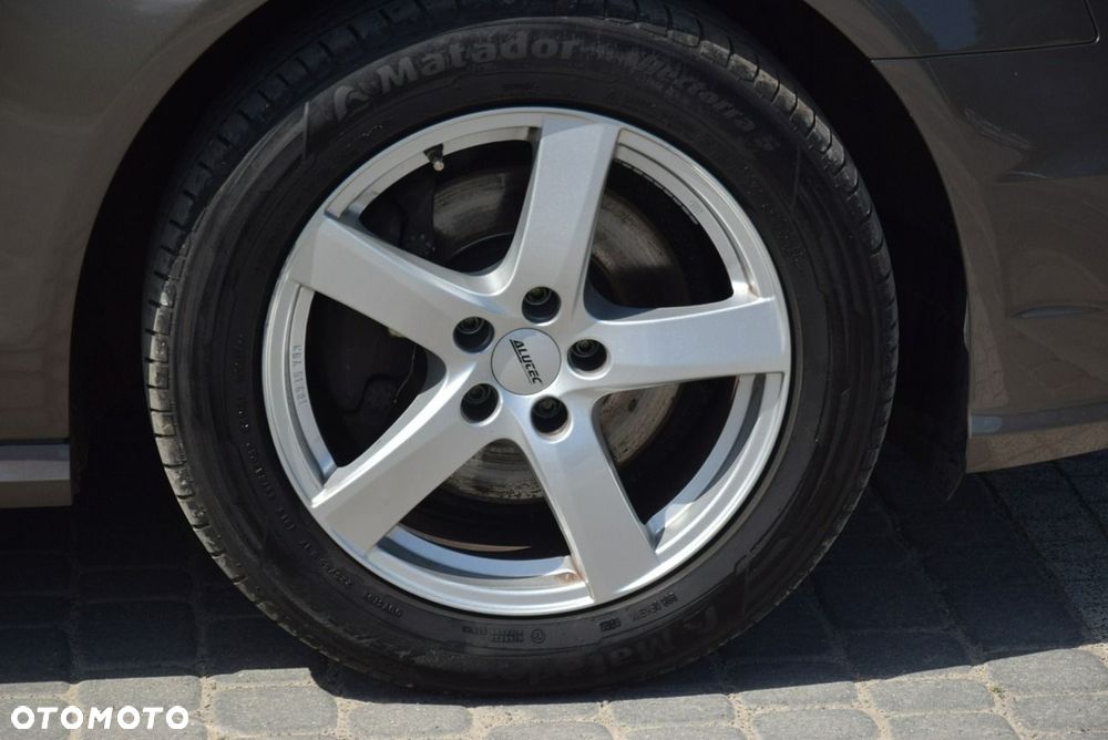 Audi A6 Avant 2.0 TDI quattro S tronic - 12