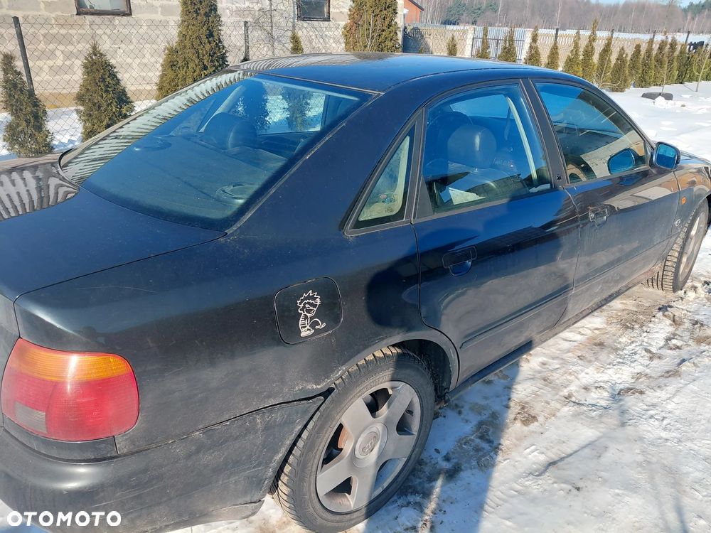 Audi A4 Limousine 2.6 - 3