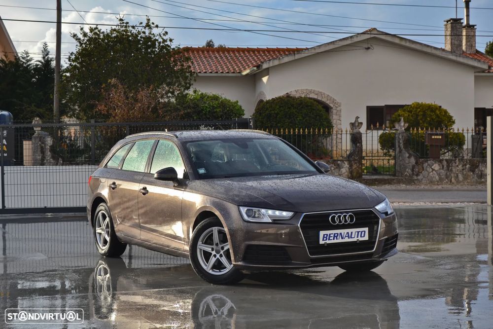 Audi A4 Avant 2.0 TDI - 1