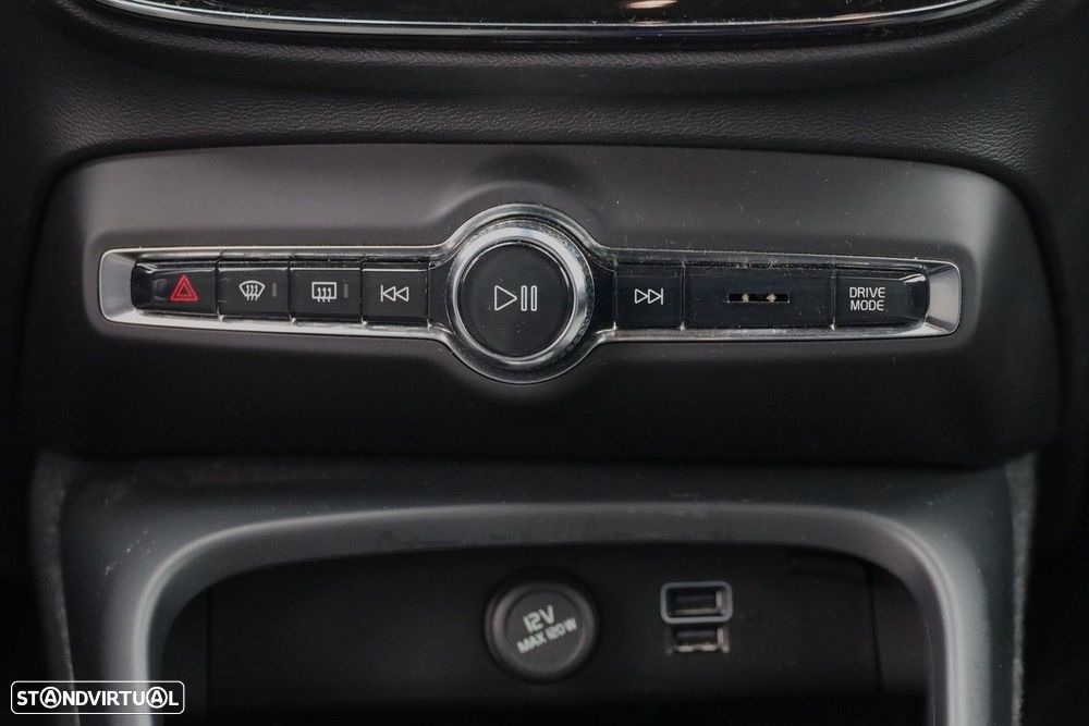 Volvo XC 40 1.5 T4 PHEV Plus Bright - 21