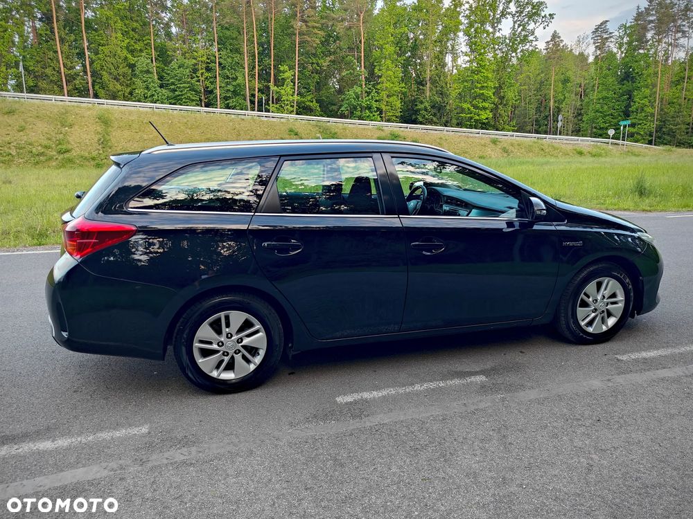 Toyota Auris - 12