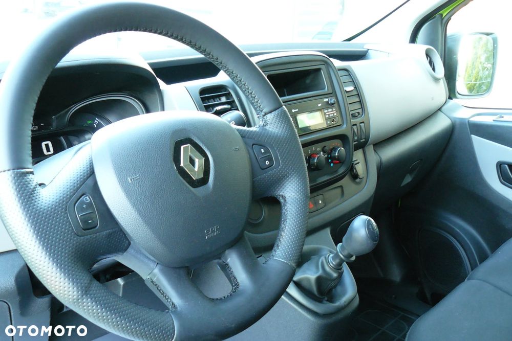 Renault Trafic 1.6 dCi - 9