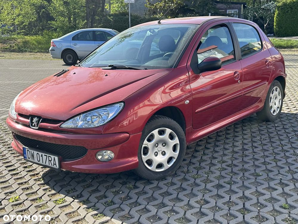 Peugeot 206 - 1