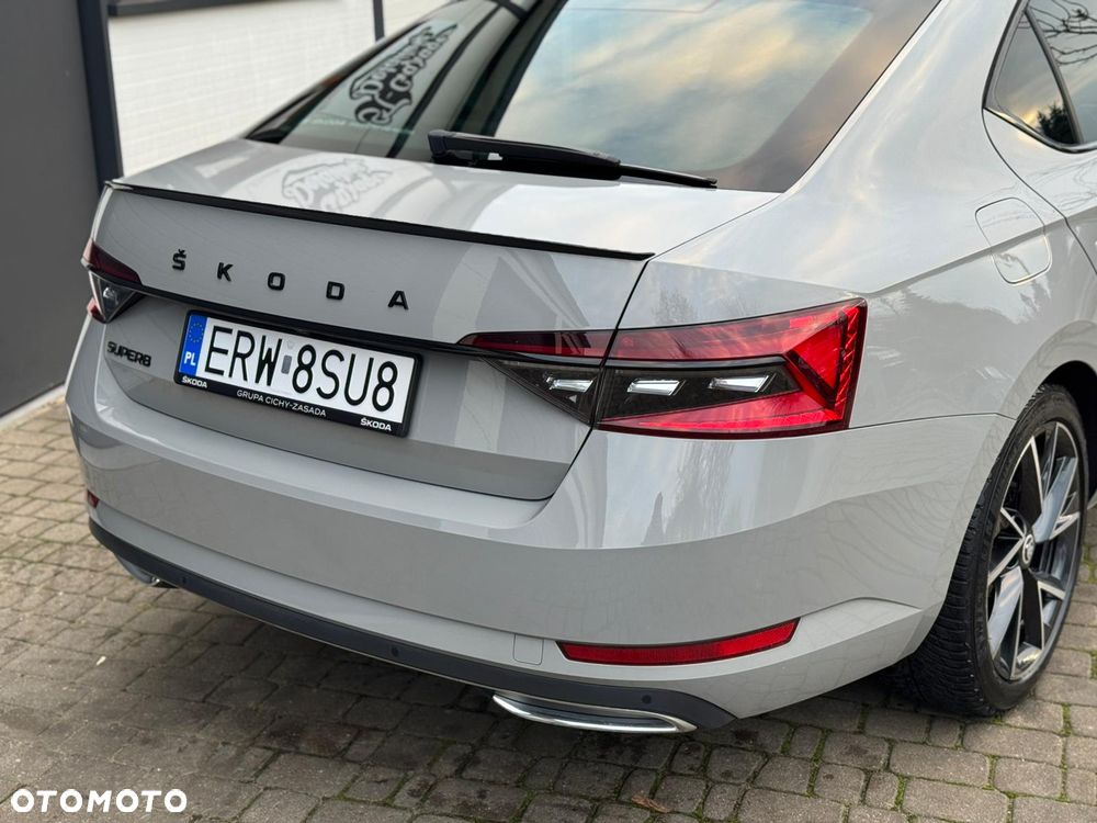 Skoda Superb 2.0 TDI SCR Sportline DSG - 15