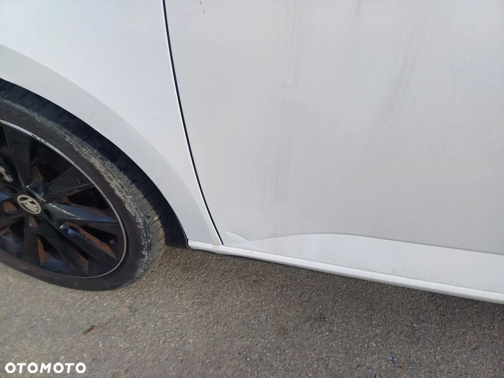 Skoda Fabia 1.2 TSI Monte Carlo - 24