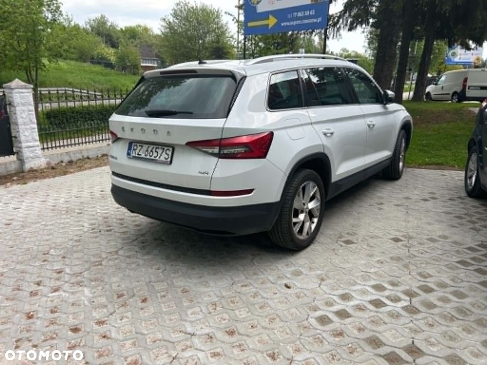 Skoda Kodiaq 2.0 TDI 4x4 Style DSG - 4