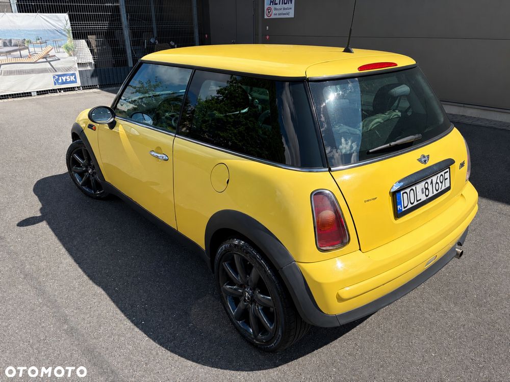 MINI ONE - 4