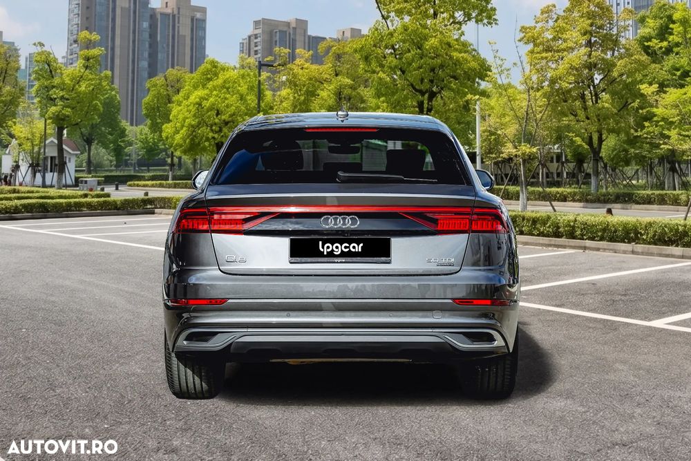 Audi Q8 - 20