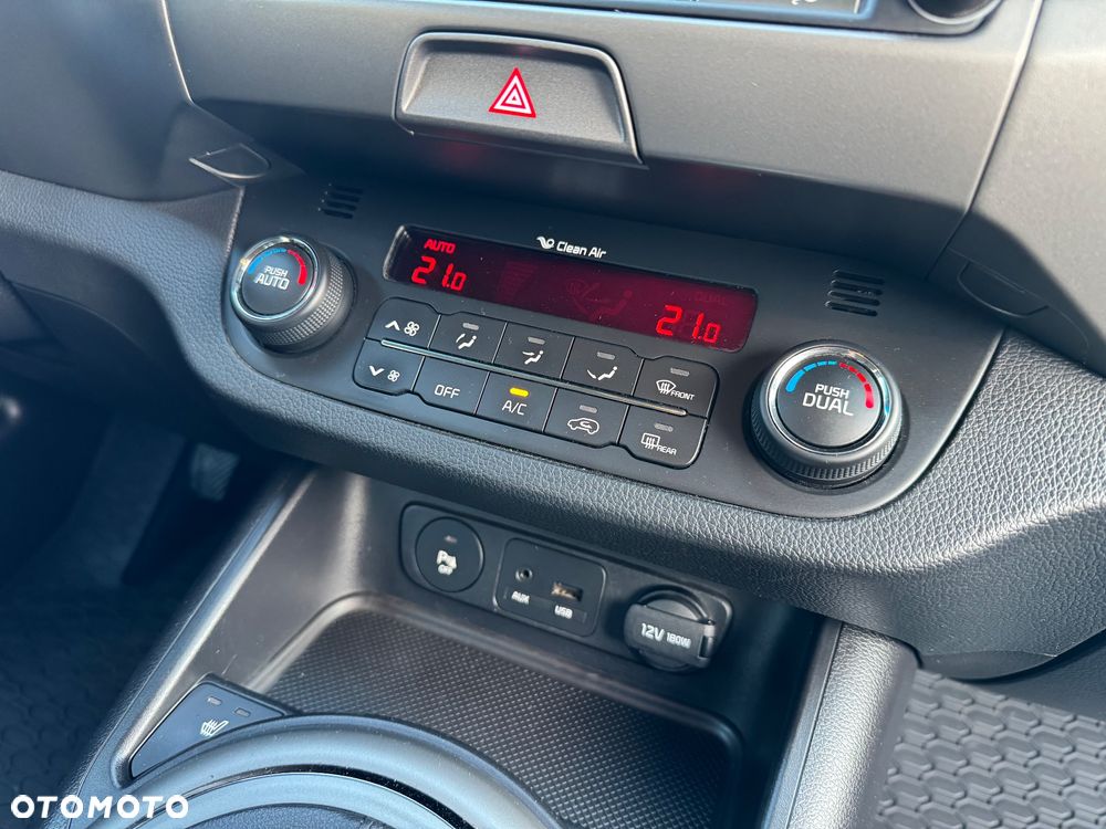 Kia Sportage - 38