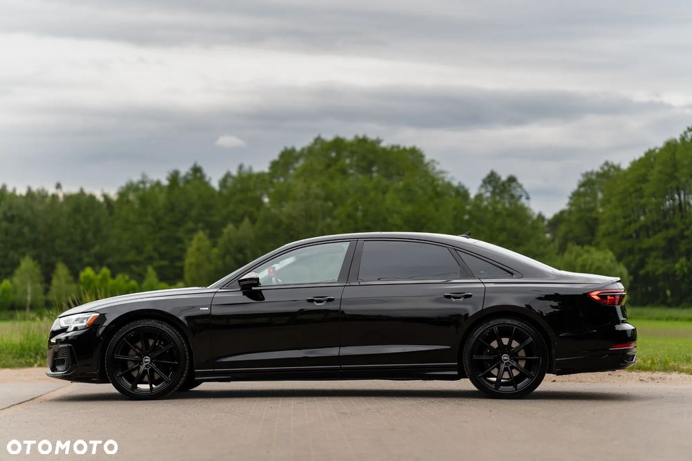 Audi A8 - 9