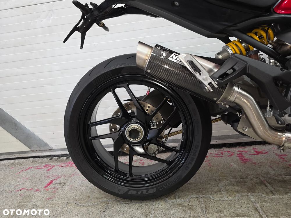Ducati Monster - 17