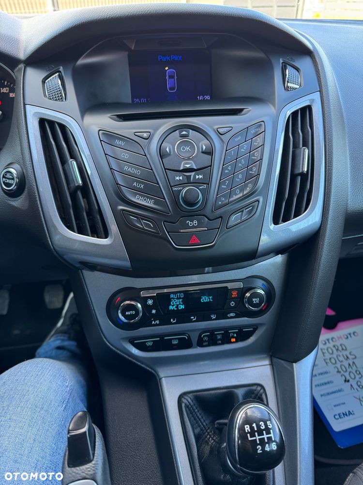 Ford Focus - 35