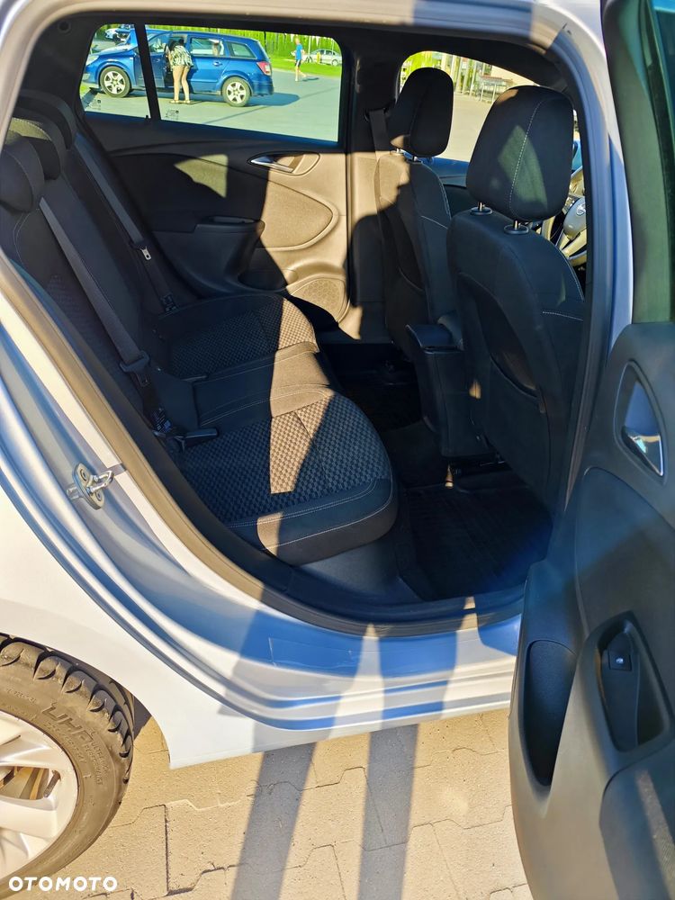 Opel Astra 1.6 CDTI Dynamic S&S - 15