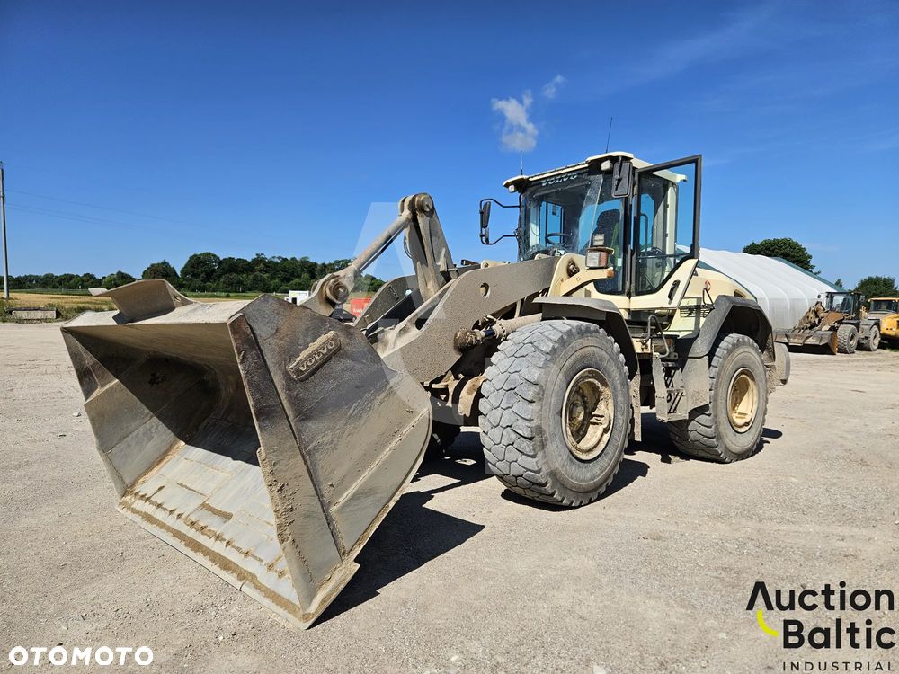 Volvo L 120 G - 6