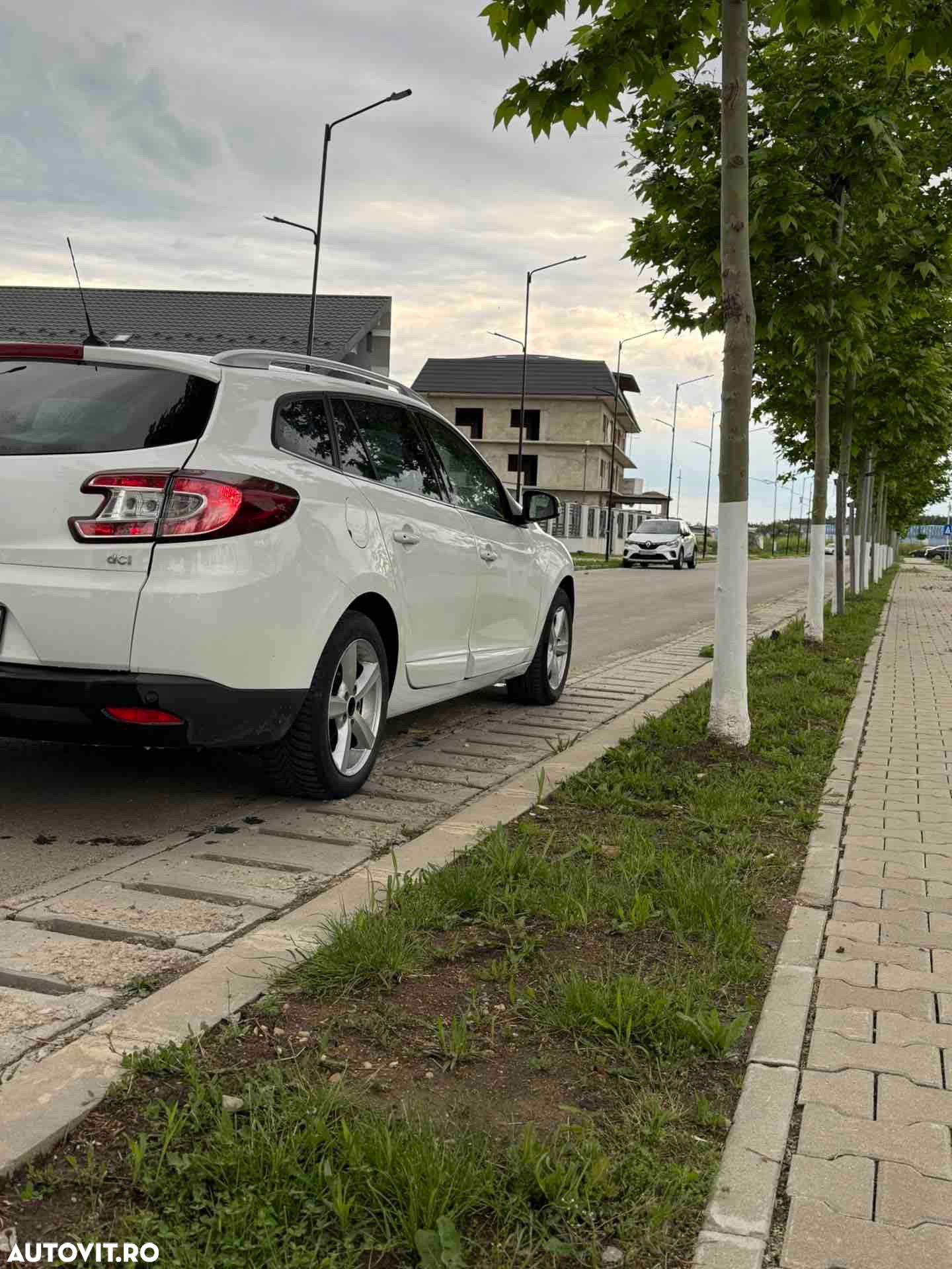 Renault Megane Energy dCi Intens - 4