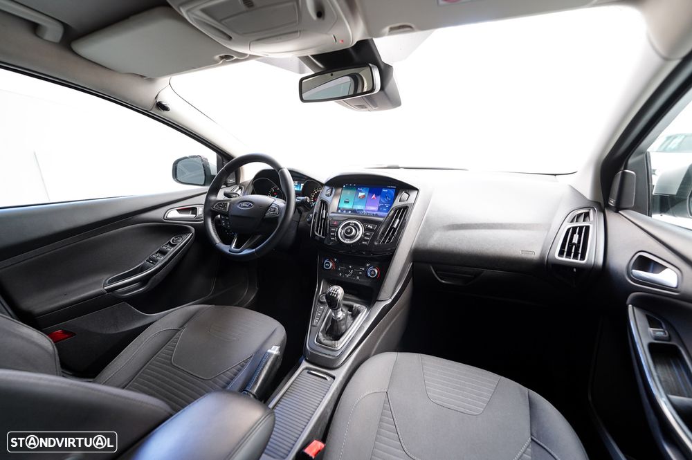 Ford Focus SW 1.5 TDCi EcoBlue Connected - 14