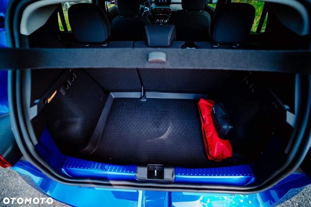 Dacia Sandero 1.0 TCe Laureate S&S - 22