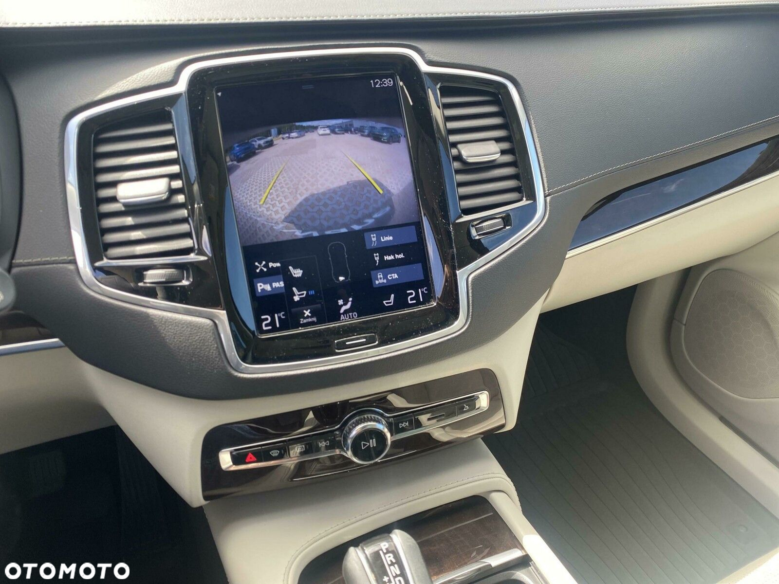 Volvo XC 90 - 27