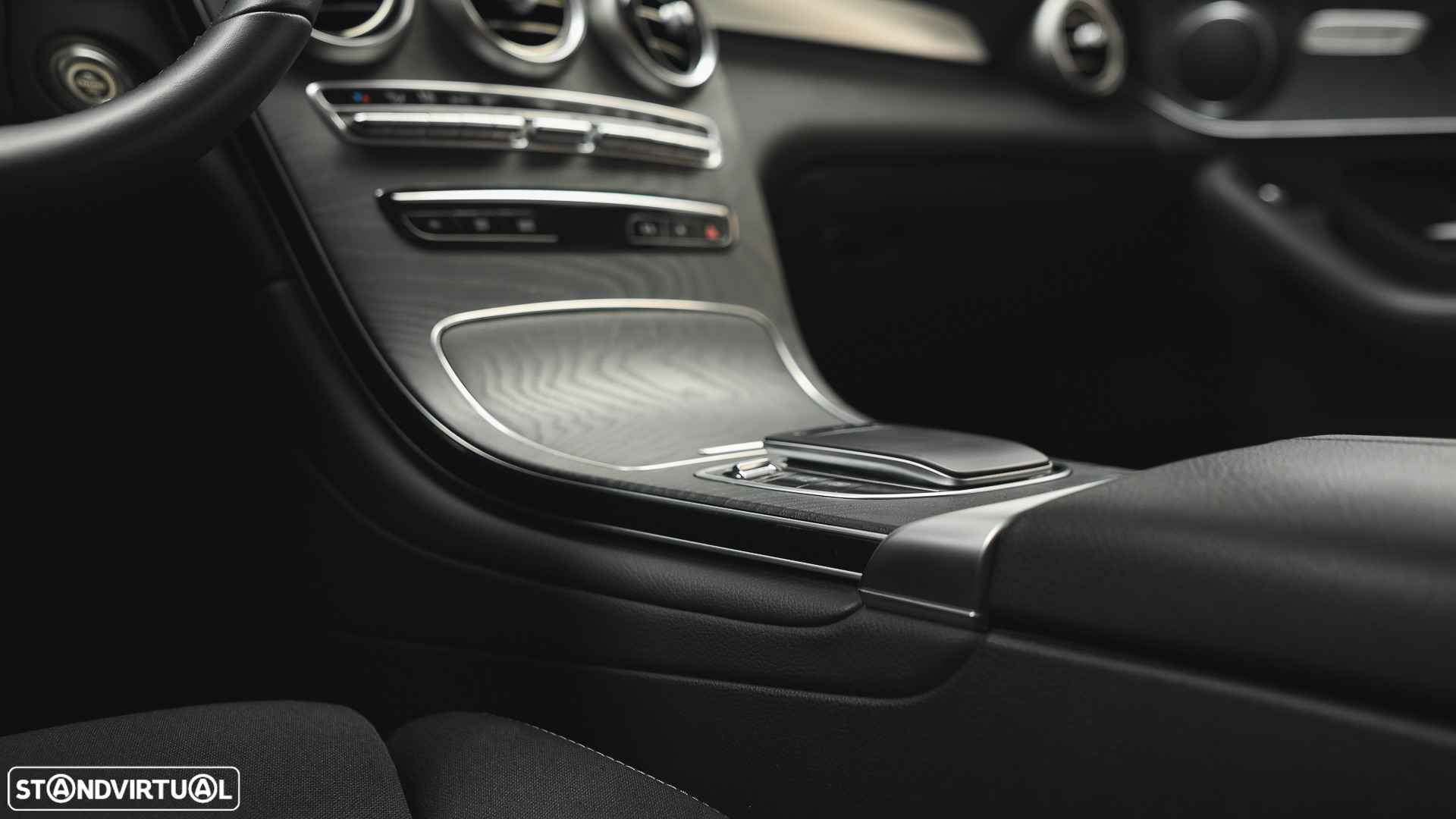 Mercedes-Benz GLC 300 Coupe de 4Matic 9G-TRONIC - 54