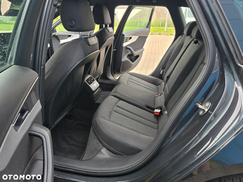 Audi A4 Avant 2.0 TDI ultra S tronic sport - 5