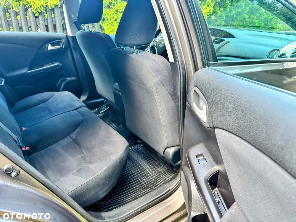 Honda Civic 1.4 i-VTEC - 9