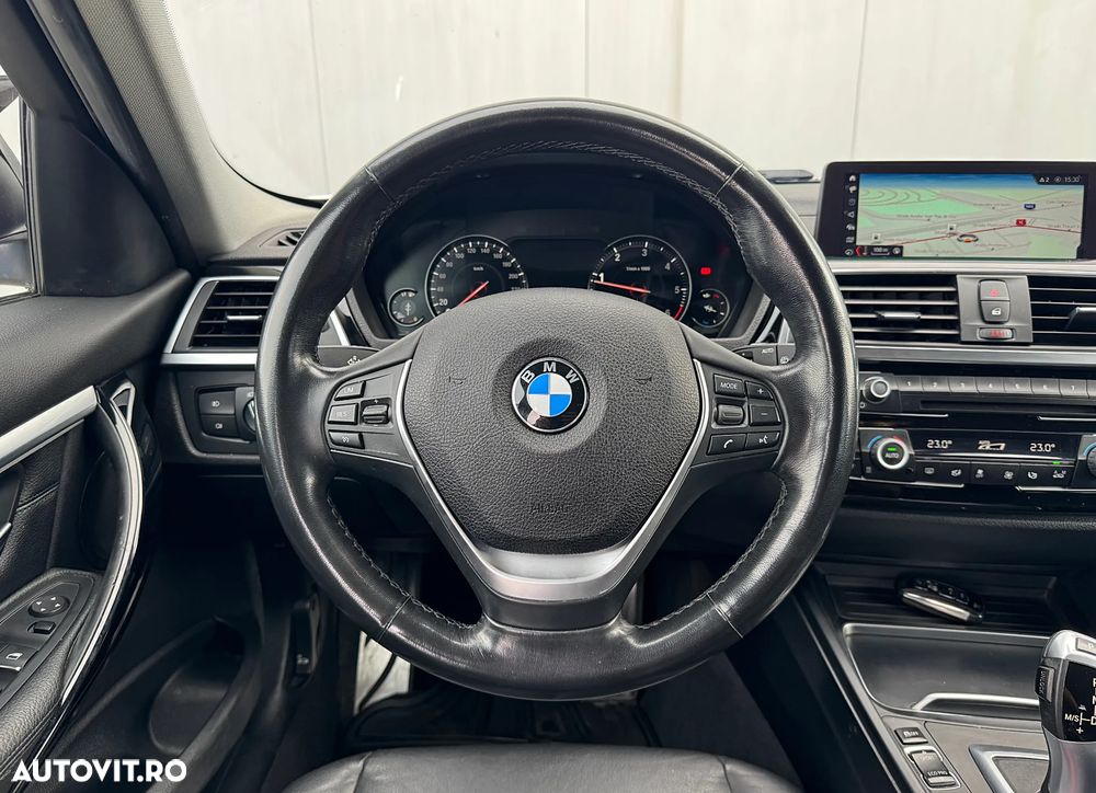 BMW Seria 3 318d Touring Aut. Luxury Line - 19