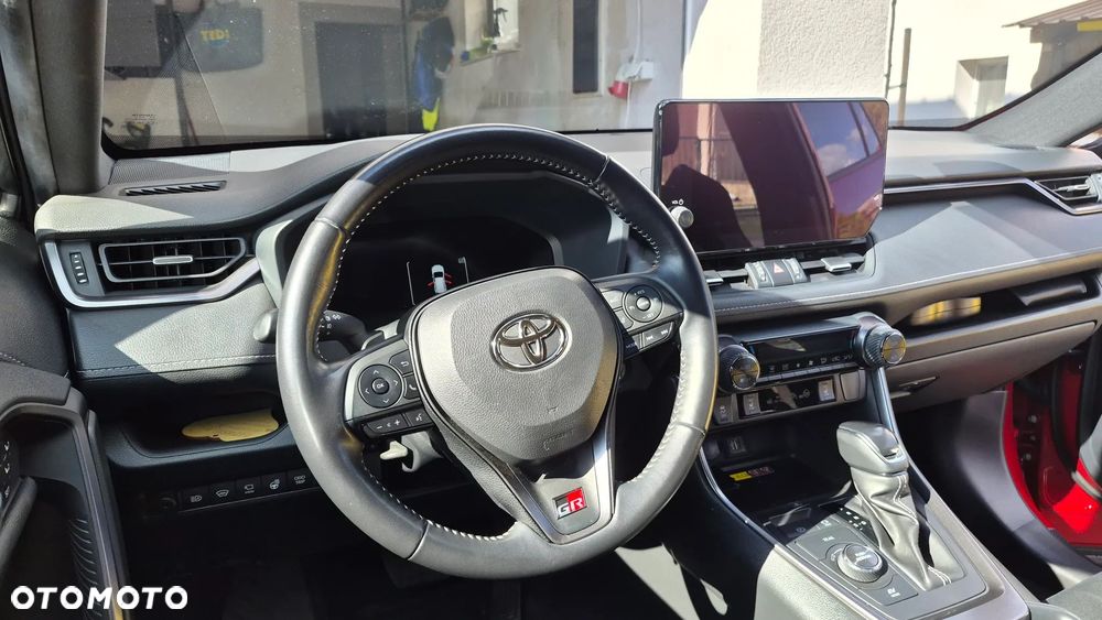 Toyota RAV4 - 13