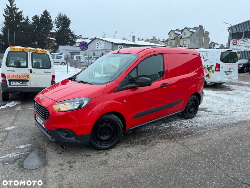 Ford Transit Courier Ambiente - 26