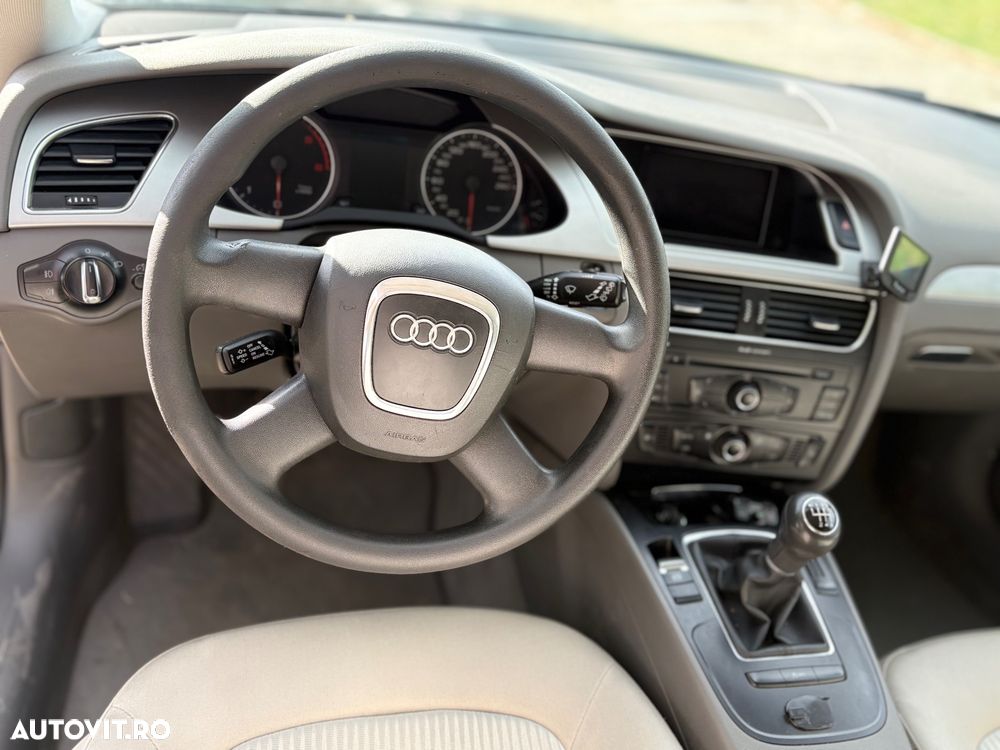 Audi A4 Limuzina 2.0 TDI e DPF - 11