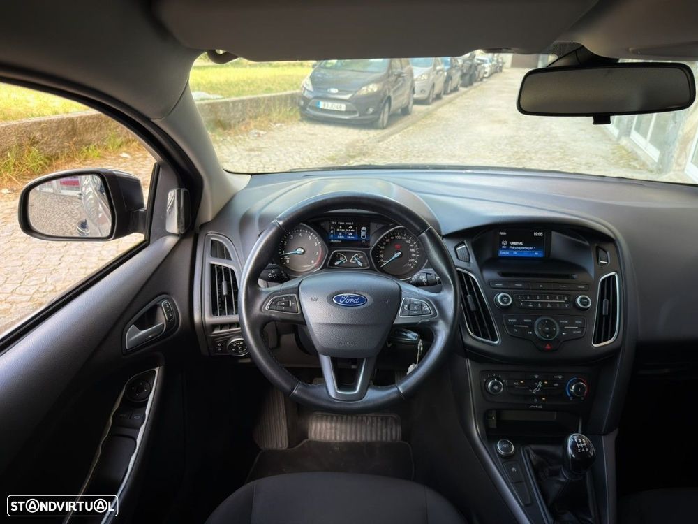 Ford Focus SW 1.0 EcoBoost Business - 7